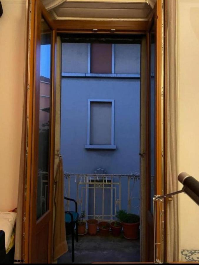 Апартаменты House In The City Center-Casa Nel Centro Della Citta Милан Экстерьер фото