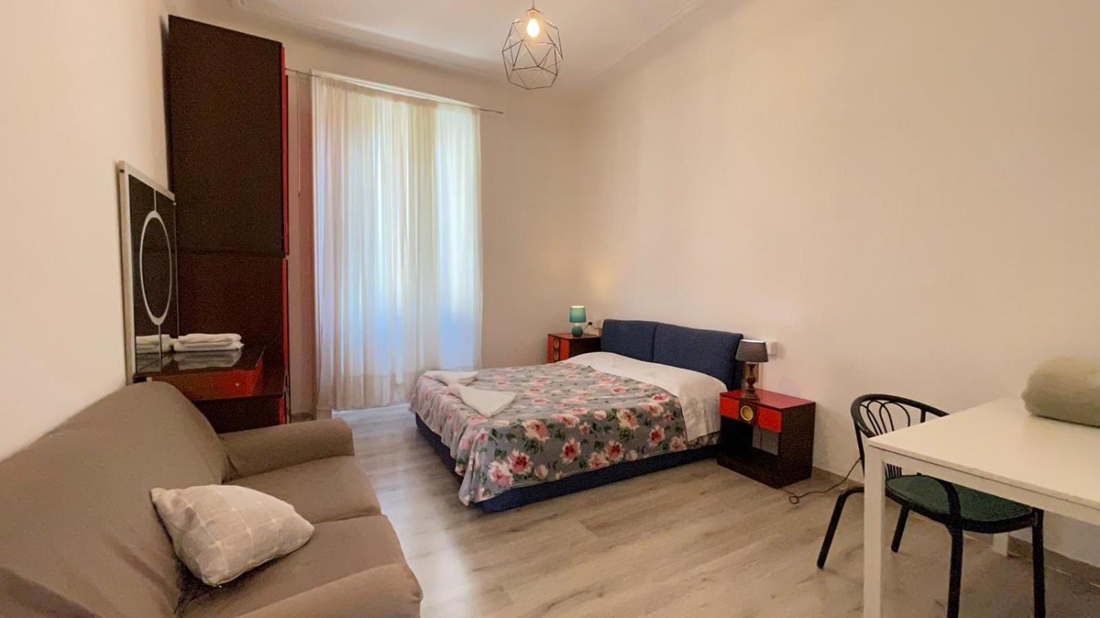 Апартаменты House In The City Center-Casa Nel Centro Della Citta Милан Экстерьер фото